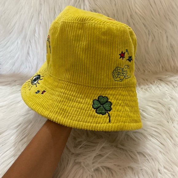 Urban Outfitters Yellow Poppy Embroidered Allover Corduroy Bucket Hat - Picture 7 of 9